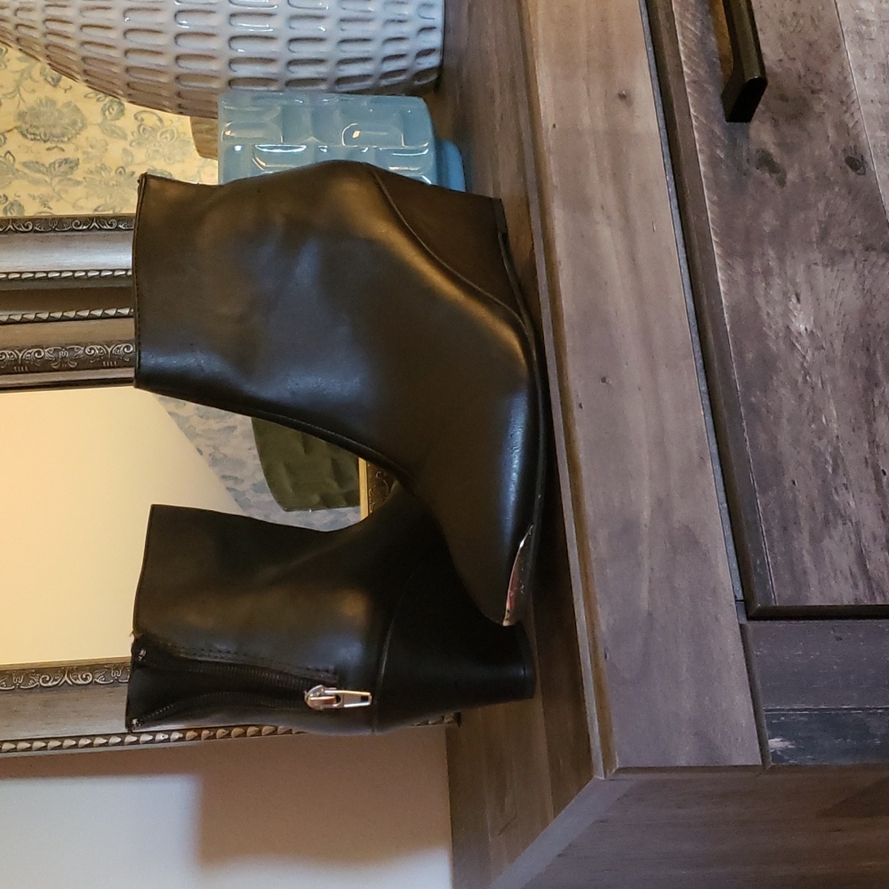 Lane Bryant Booties never worn size 9 wide